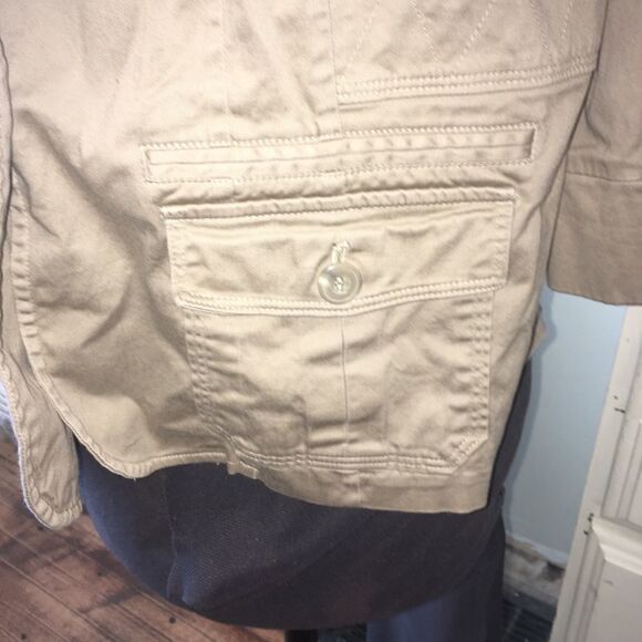Lane Bryant 2 bottom khaki blazer - Picture 2 of 4